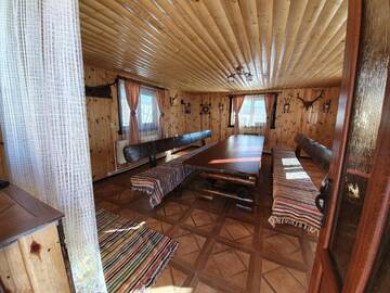 Фото номера Коттедж с 6 спальнями Дома для отпуска Cabana Popasul Vânătorului г. Арьешени 64