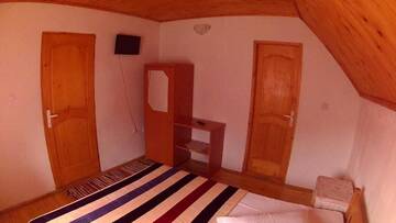 Фото номера Стандартный двухместный номер с 1 кроватью Лоджи Cabana Aurora г. Арьешени 11