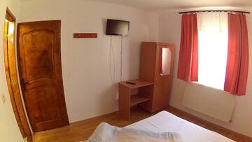 Фото номера Стандартный двухместный номер с 1 кроватью Лоджи Cabana Aurora г. Арьешени 6